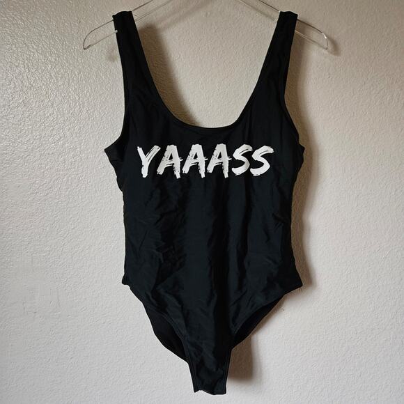 One Piece Swimsuit Large - Picture 1 of 5